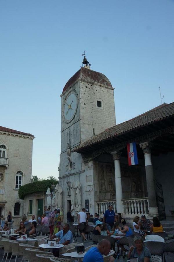 Apartment T&M Trogir Exteriör bild